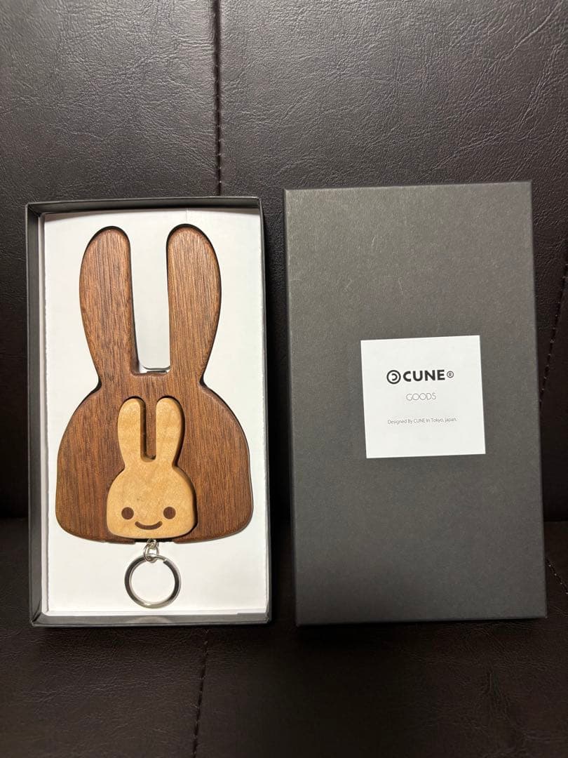 キューン cune 木のフックと木のキーリング
