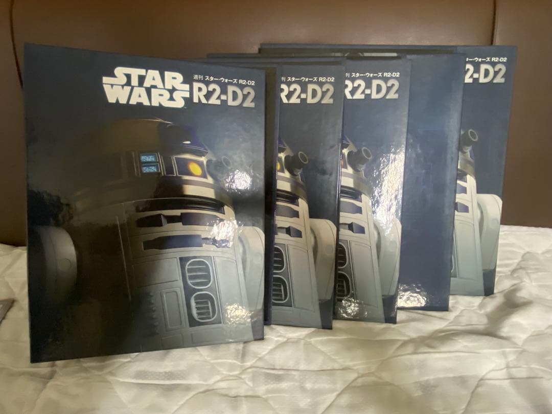 デアゴスティーニ　スターウォーズ　R2-D2 1〜100 ＋専用バインダー付き