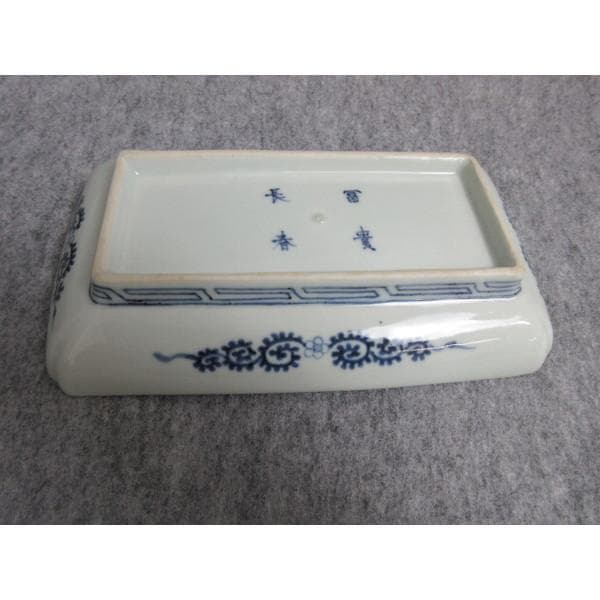 古伊万里冨貴長春染付蛸唐草文四方入隅長皿2枚 [B27240]