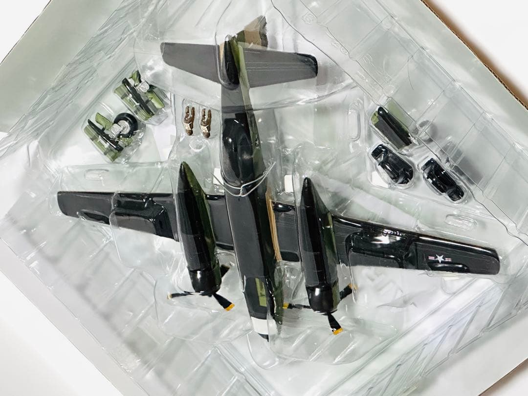 ホビーマスター 1/72 B-26K Counter Invader