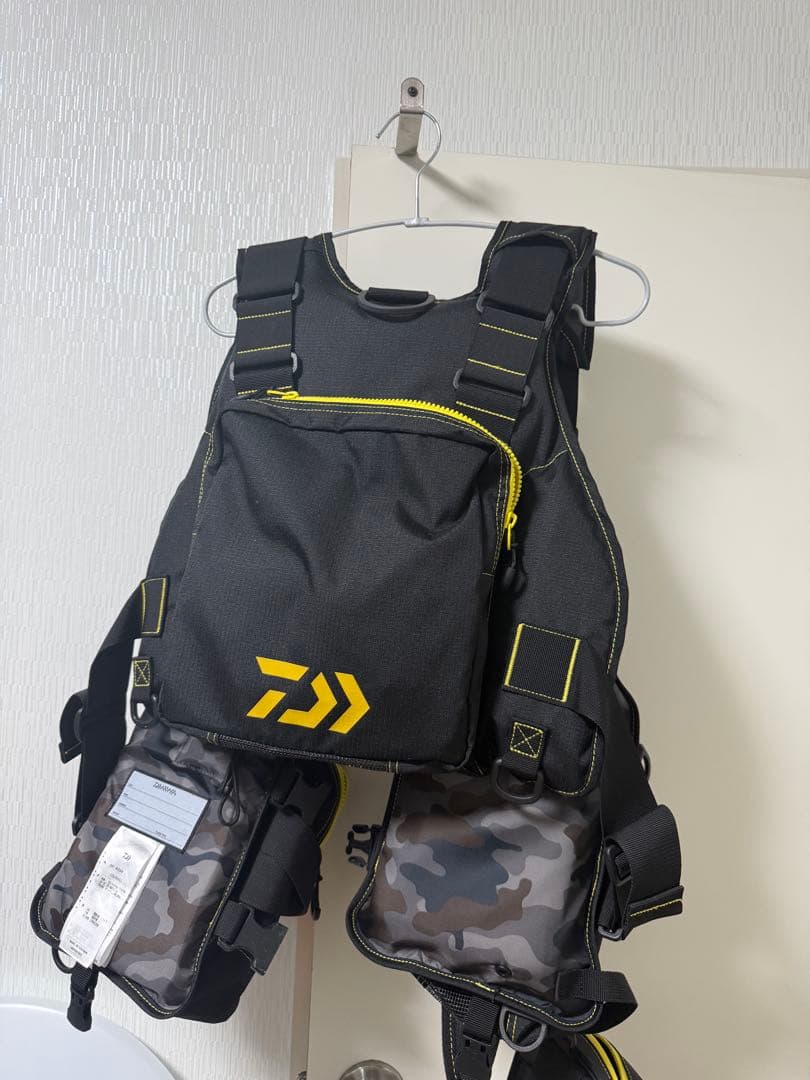 ダイワ　 フローティングベスト　ライフジャケット　DF-6206