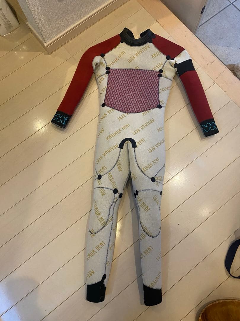 値下げします！ FELLOW キッズ　フルスーツ セミドライ　140