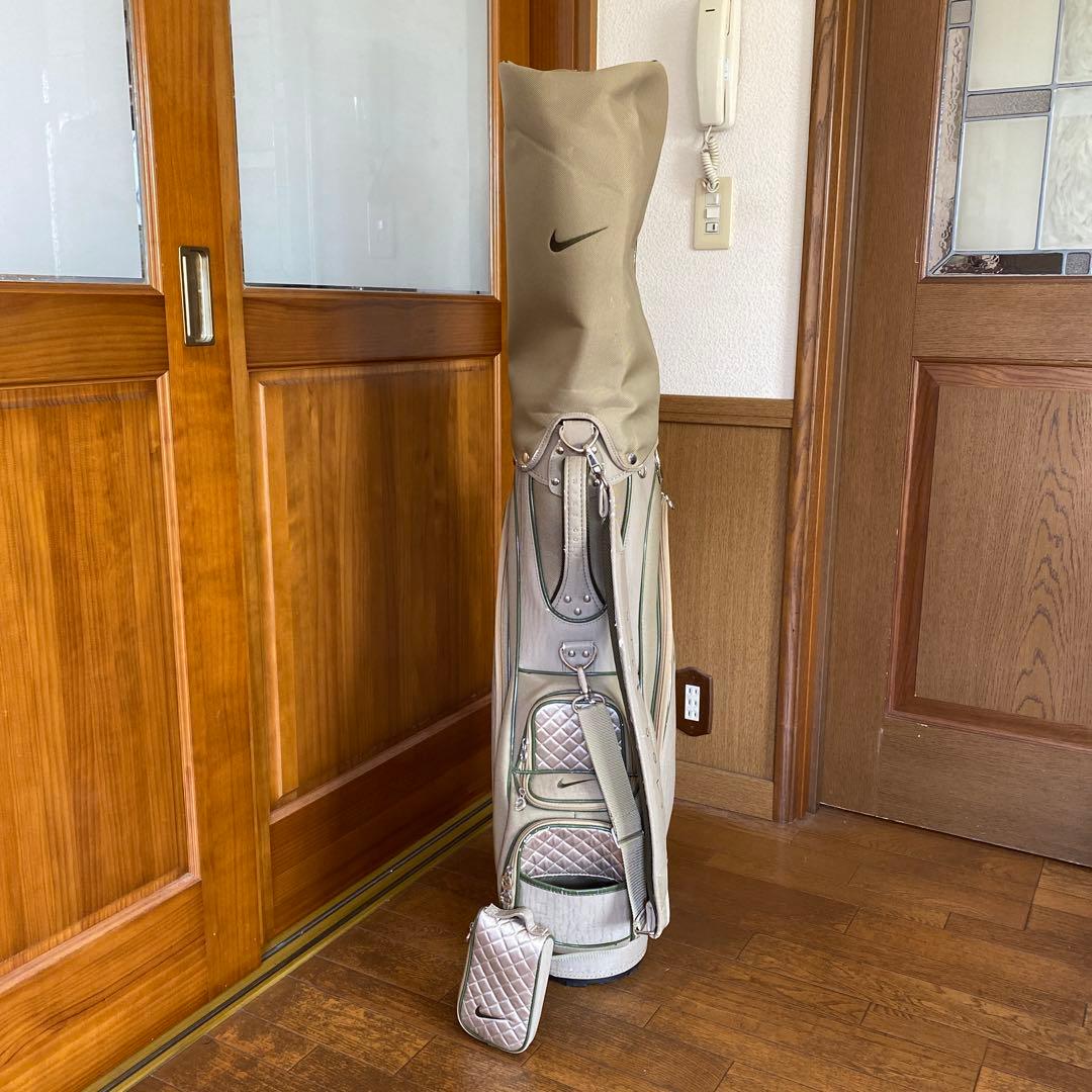 良品NIKI GOLF キャディバッグ ベージュポーチ付きレディース　メンズ