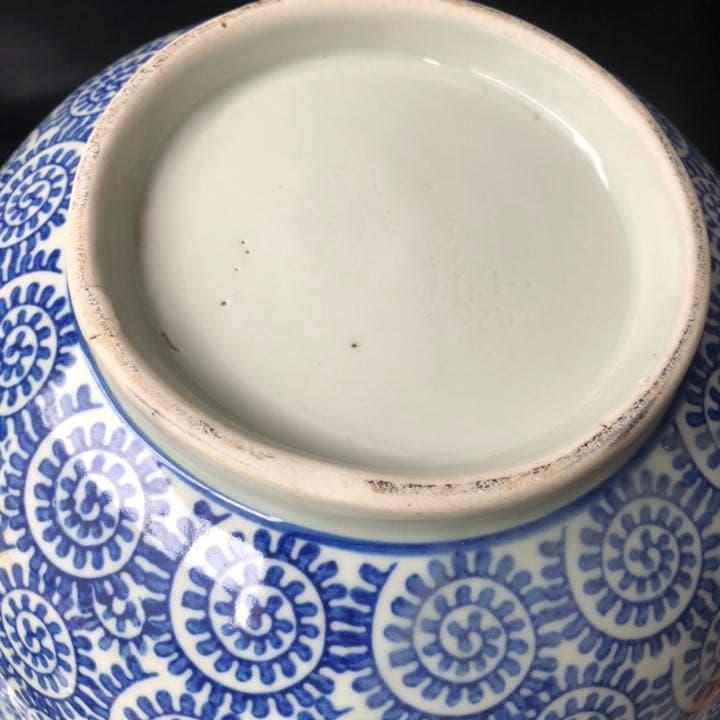 究極の古美術品◼️蔵からかなり凄い特大な伊万里焼の器が出て来ました。入れ物、お皿？