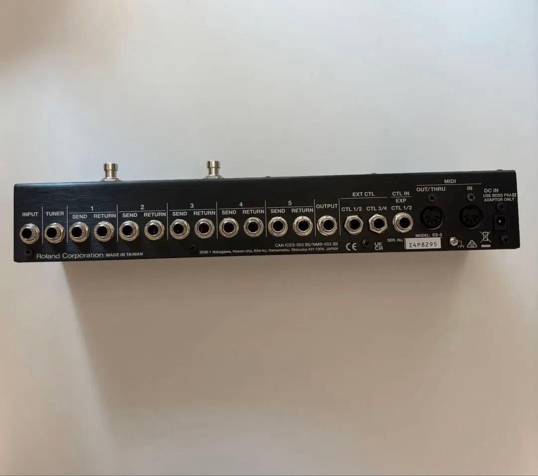 BOSS ES-5 エフェクトスイッチングシステム