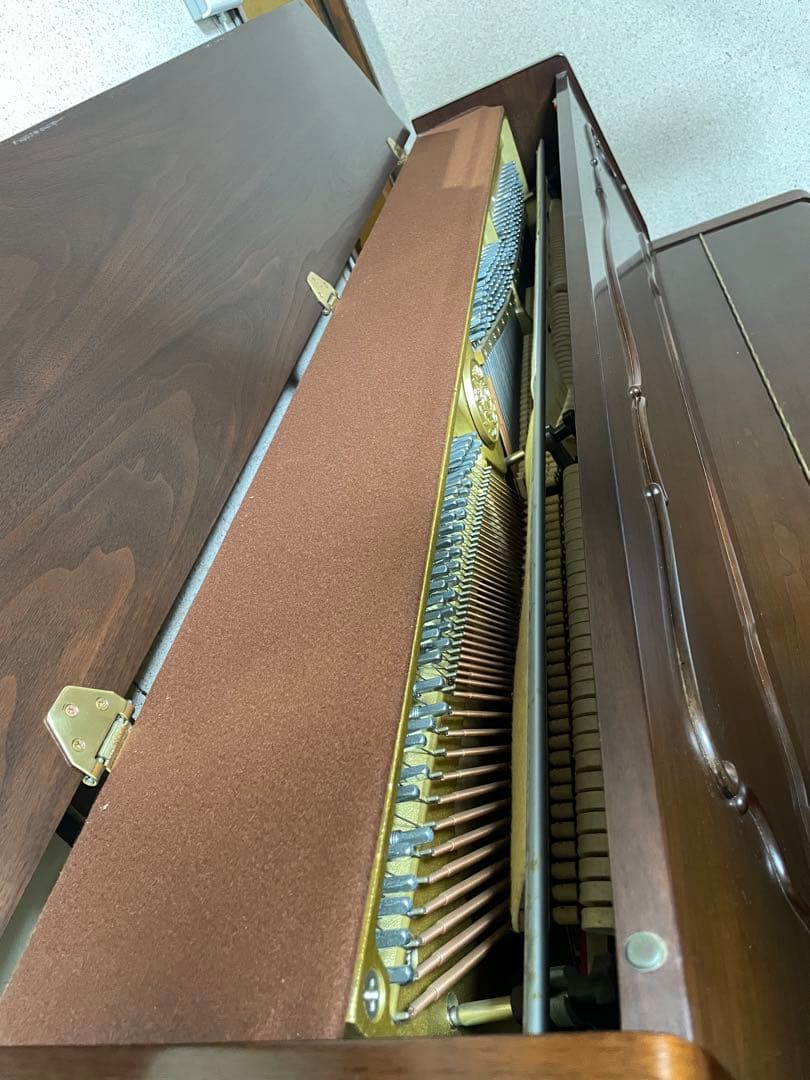 【上品なデザイン】KAWAI c-113 アップライトピアノ スツール付き