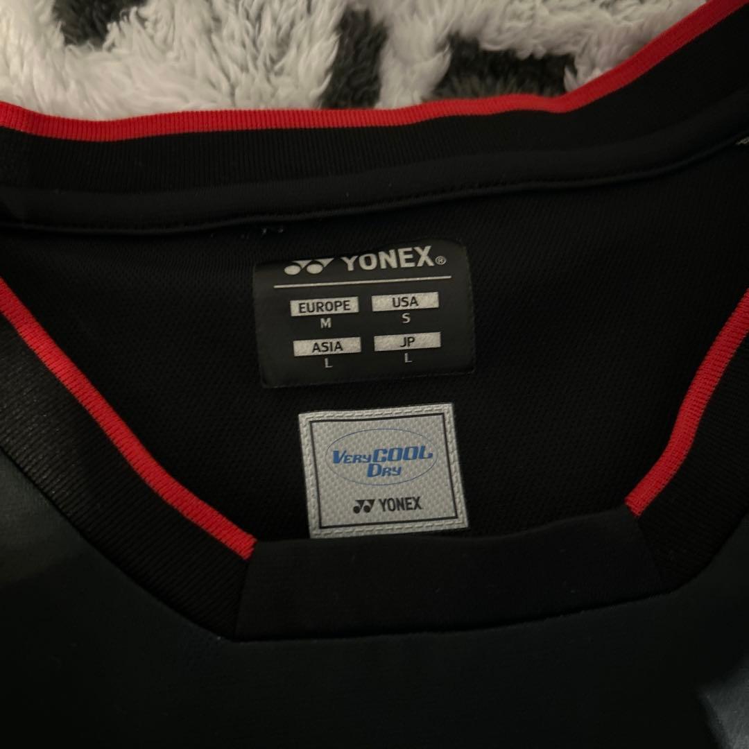 モツ鍋　YONEX バドミントン　テニス　ゲームシャツ　ノースリーブ