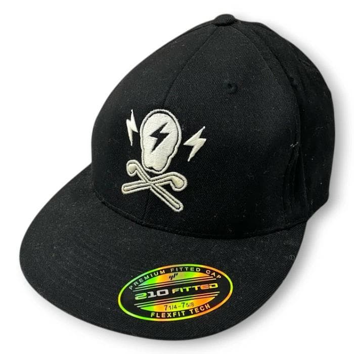 美品 中古 マーク＆ロナ 210FITTED スカル キャップ 帽子 ゴルフ