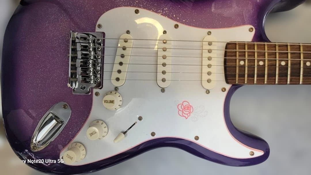 超美品★Gypsy Rose ストラトキャスター パープル★ケース付き