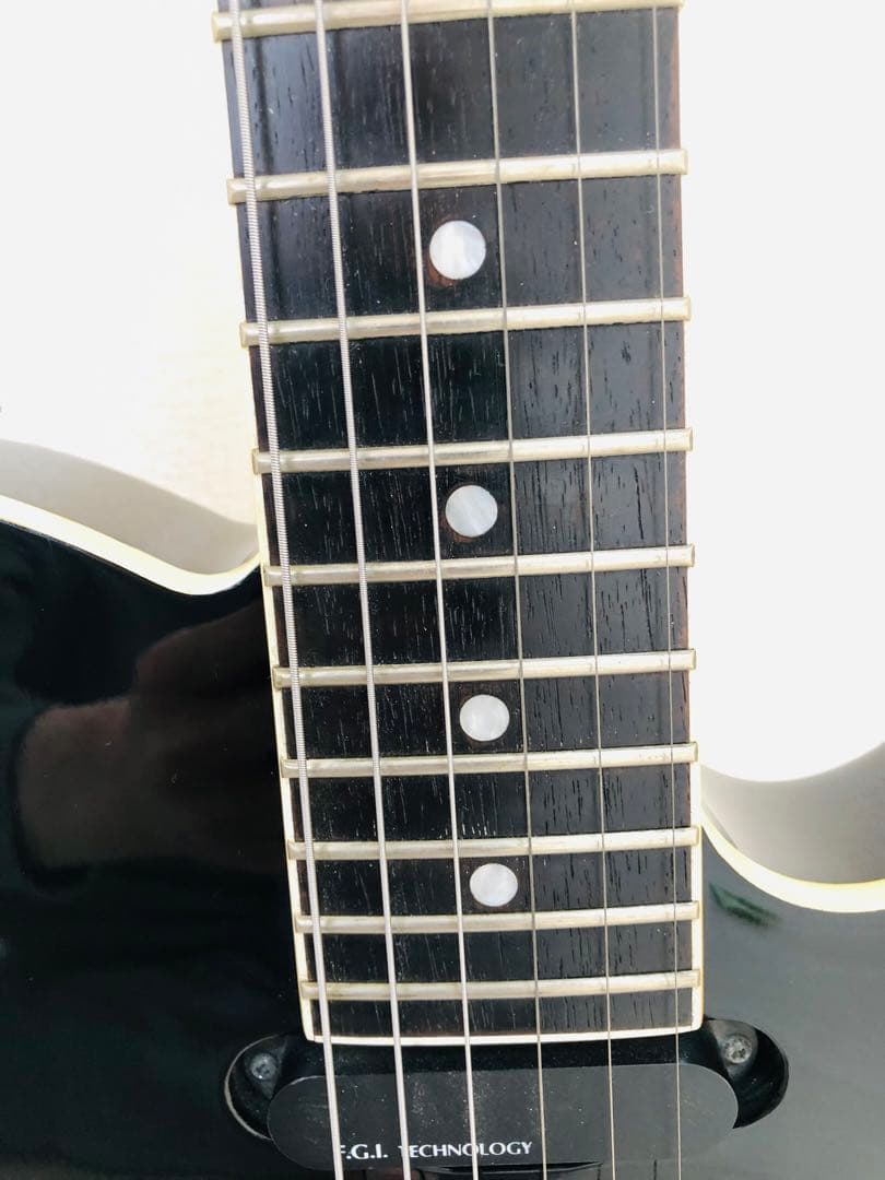 とんたん 初期 Lシリアル フェルナンデスTEJ-75 FGI 布袋寅泰