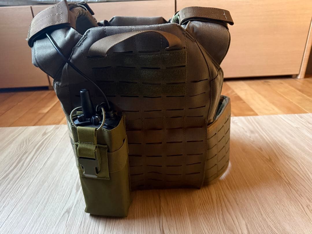 オリーブドラブ ナイロン製ミリタリー装備セット