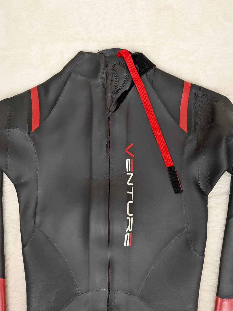 なかきど　ZONE3 VENTURE ウェットスーツ トライアスロン