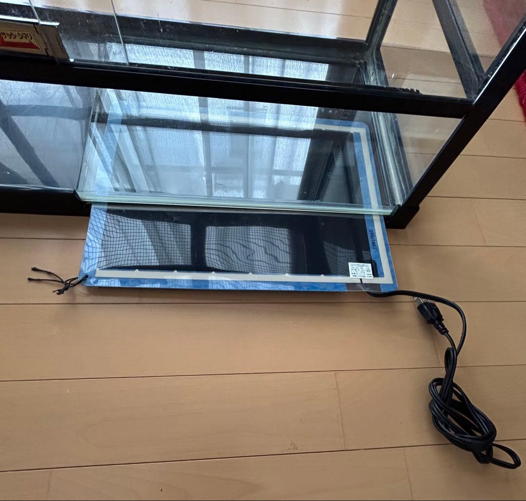 爬虫類・ハムスターケージ みどり商会ケースバイケース（ヒーター付）①