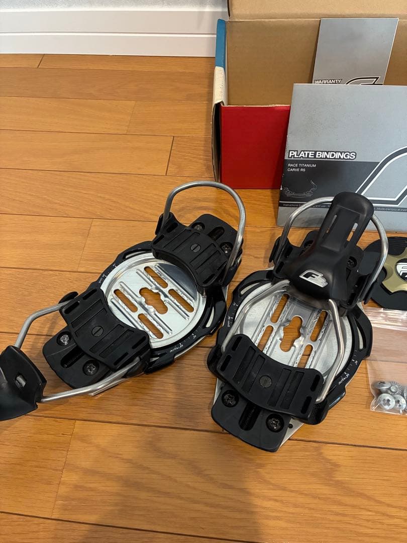 F2RaceTitanium サイズM スノーボードビンディング6mm径ベイル