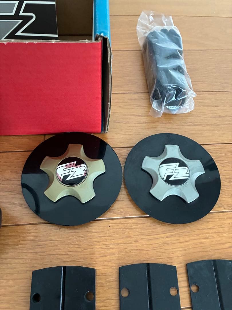 F2RaceTitanium サイズM スノーボードビンディング6mm径ベイル