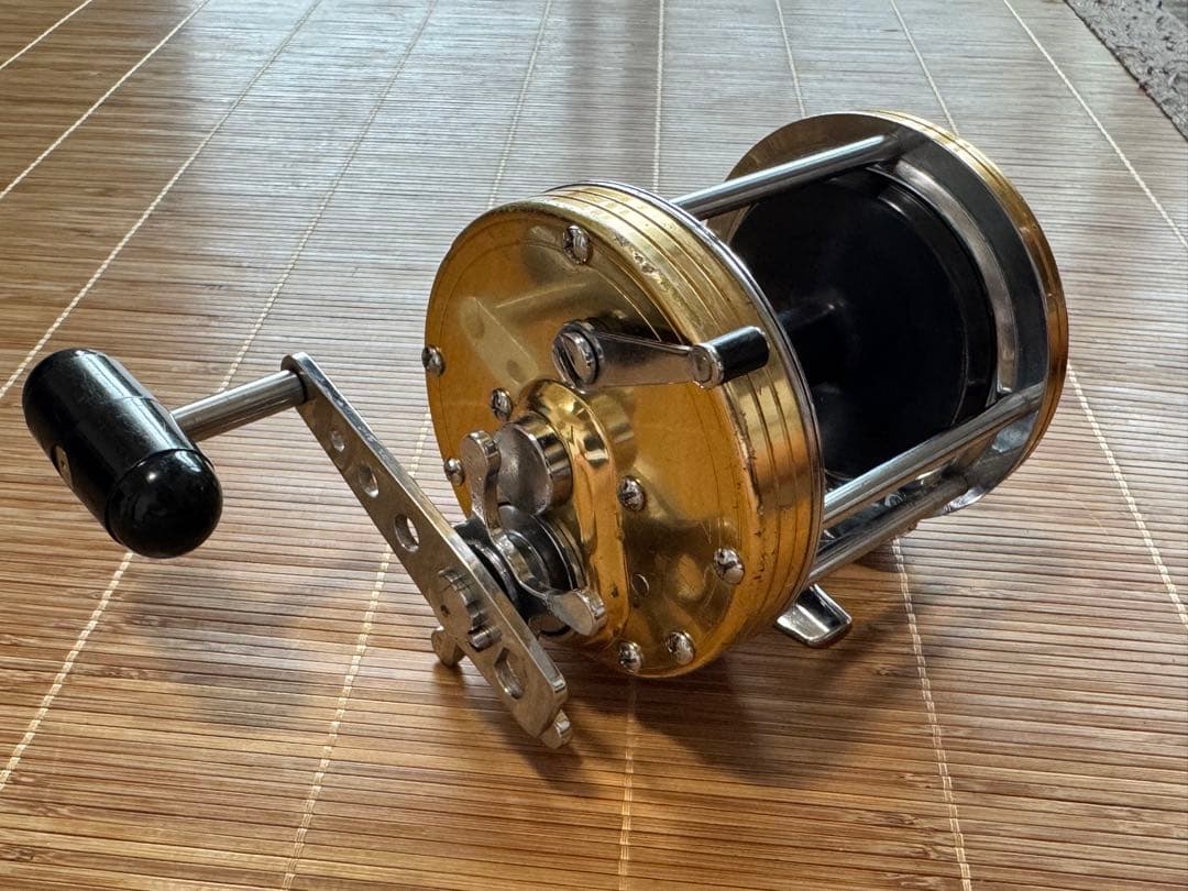 シーライン400 左ハンドル ダイワ DAIWA 中古 レア 金色