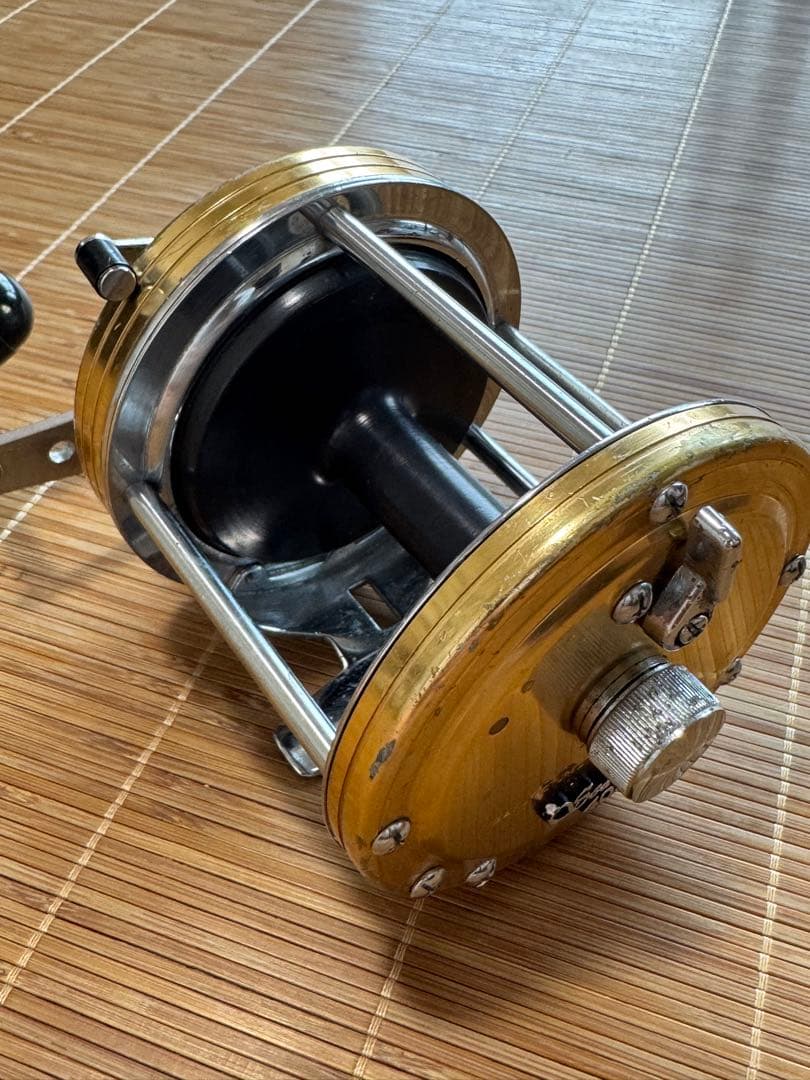 シーライン400 左ハンドル ダイワ DAIWA 中古 レア 金色