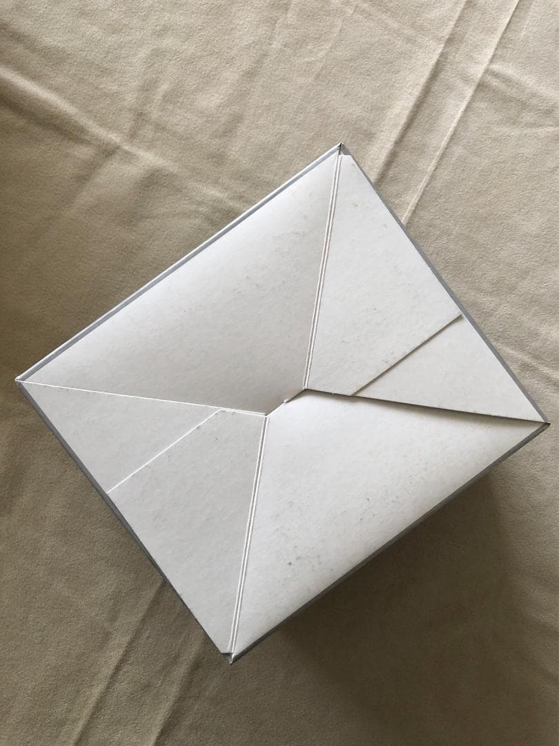 【レア未開封】ウルトラ怪獣名鑑2nd.SEASON10箱入り+おまけ付き