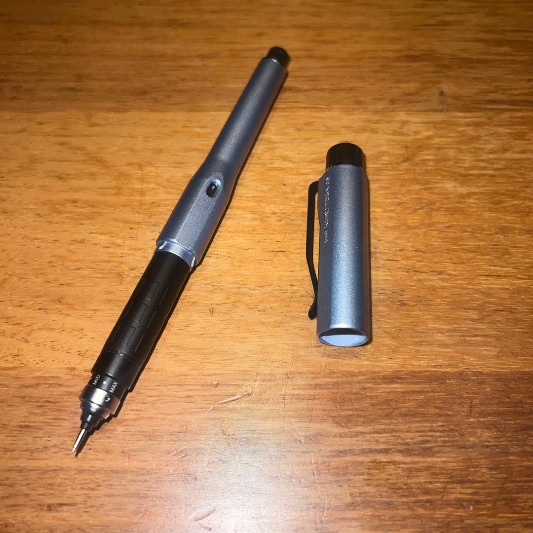 きのさん専用クルトガダイブカスケードブルー