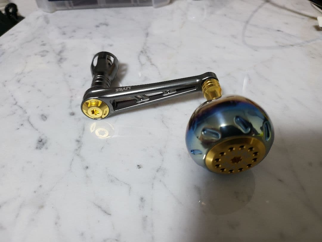 シマノ 13ステラSW 8000HG(箱無し) リブレ PEライン2種類付き