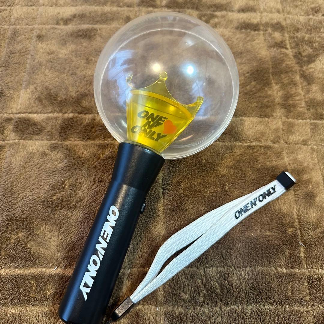ONE N' ONLY ペンライト　ワンエン