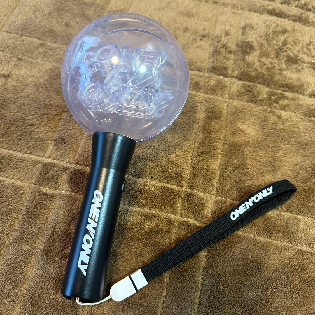 ONE N' ONLY ペンライト　ワンエン