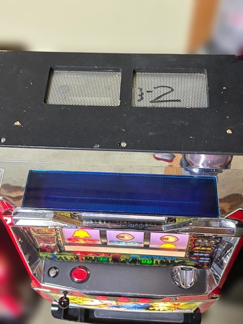 送料無料！不要機搭載！　北斗の拳SE 聖帝パネル　サウザー　希少