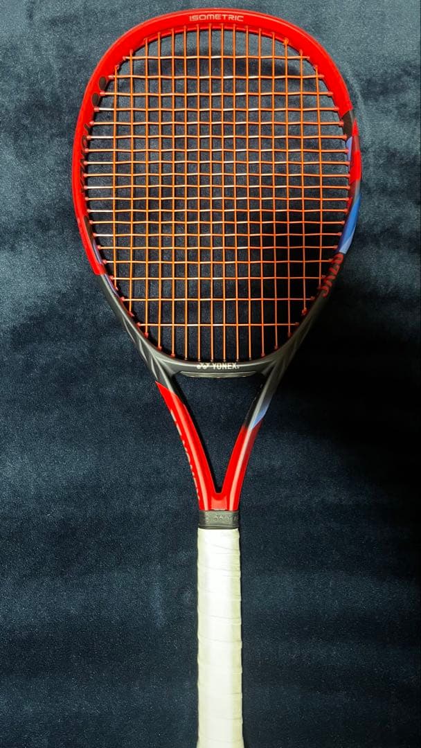 t*1様 YONEX VCORE 100L テニスラケット　G2