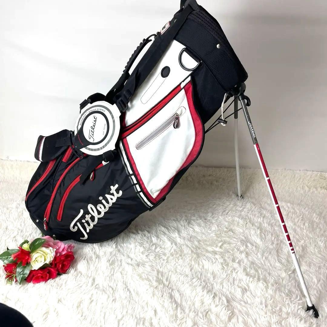 人気✨タイトリスト スタンド式キャディバッグ リュック フード付 軽量 機能性◯