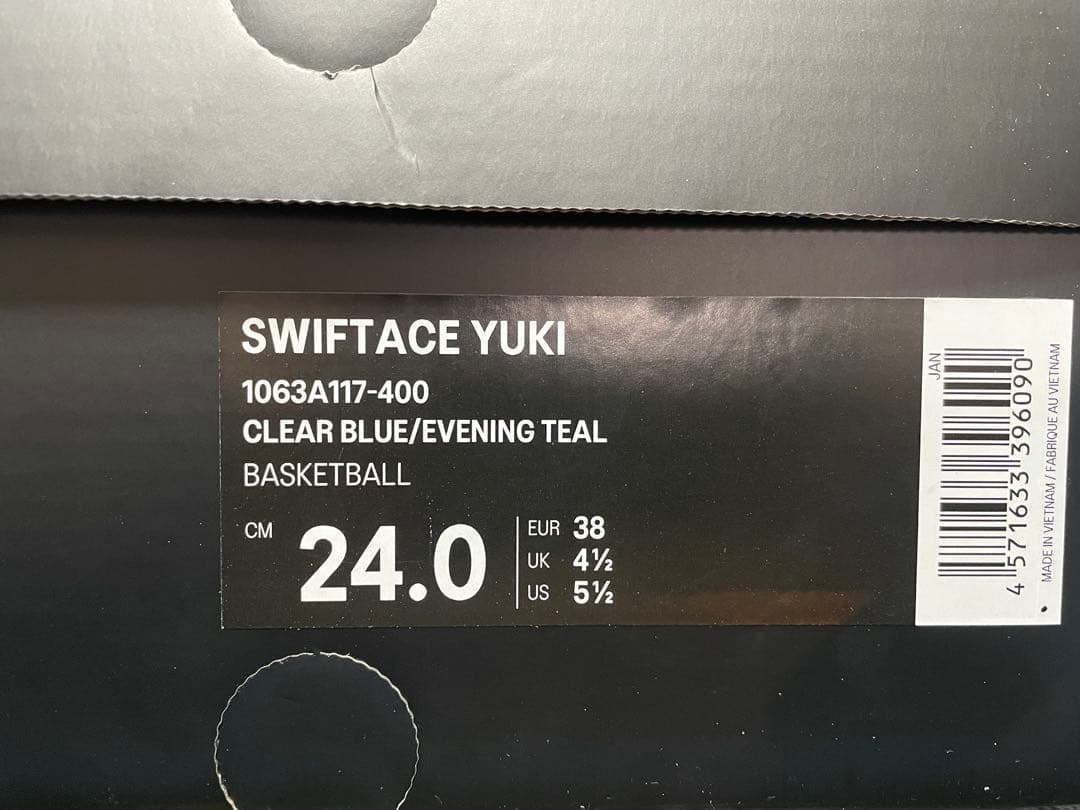 【美used】 Asics Swiftace Yuki 24.0センチ