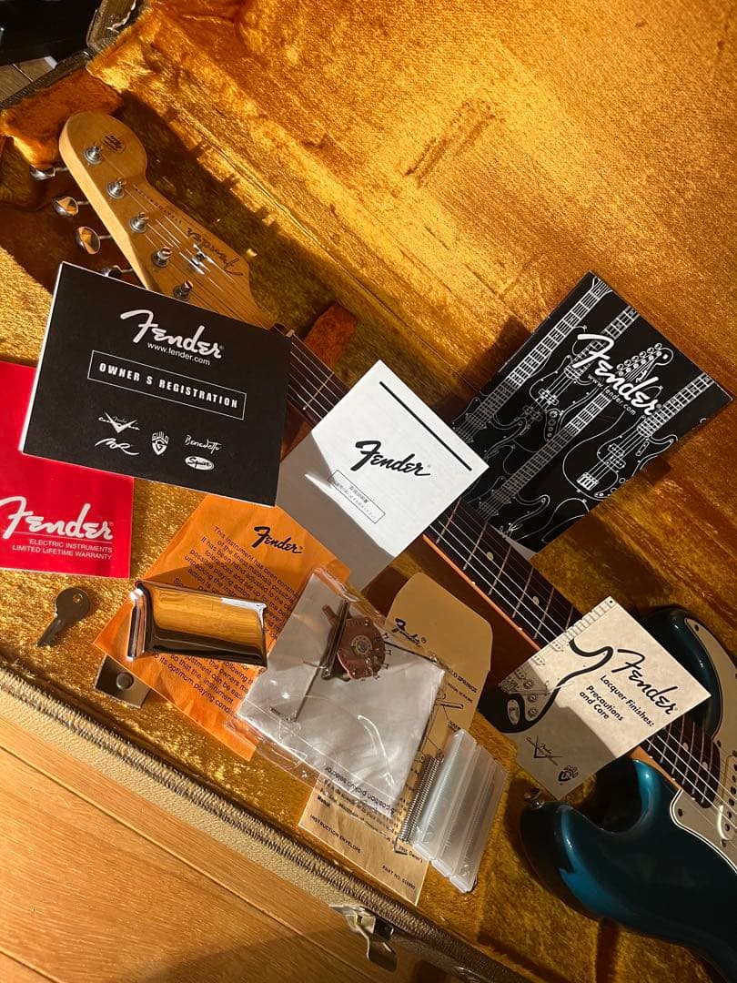 Fender American vintage 62 ストラトキャスター