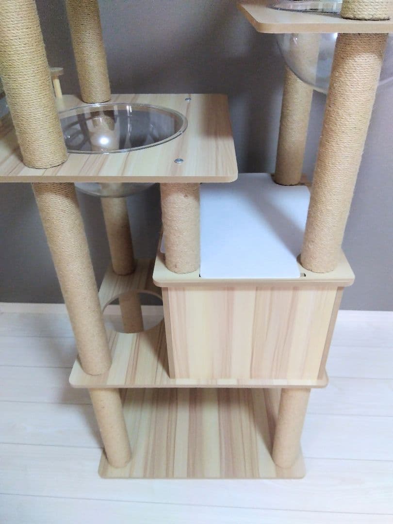 キャットタワー 185 cm 宇宙船　爪とぎ付　縁張り　木製　ツリー　ウッド