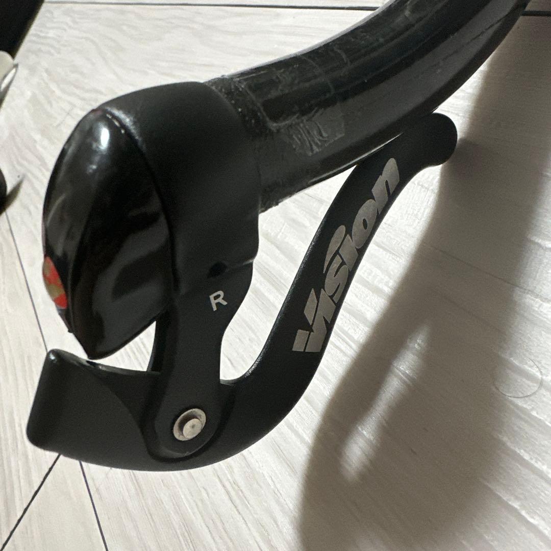 大幅値下げvision ブルホーンハンドル　フルカーボン　ブレーキレバーセット
