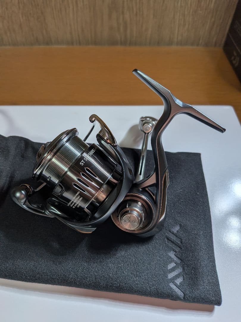 ダイワ エアリティST SF 2500 SS-H-QD フルベアリング化