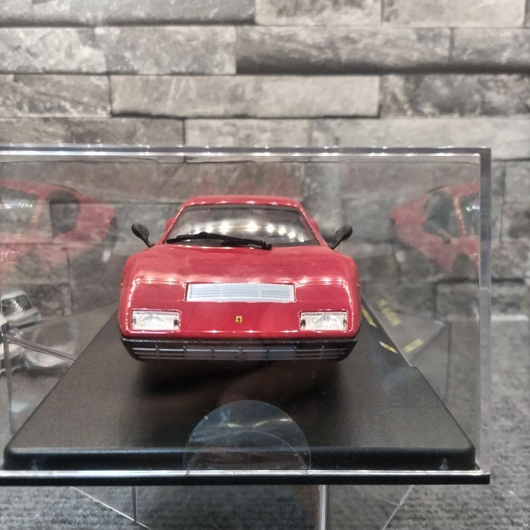 Ferrari 365 GT4 BB ミニカー 1/24 レッド