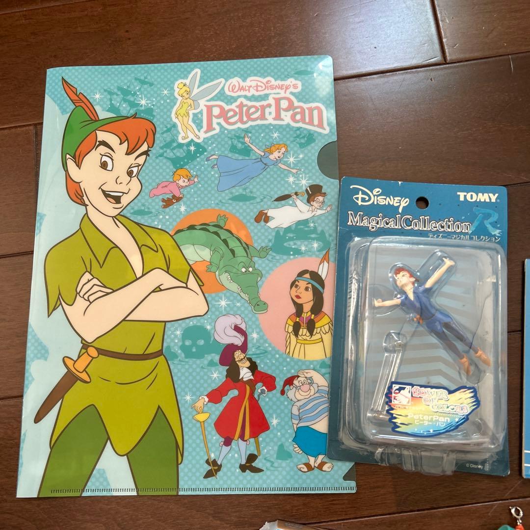 ピーターパン グッズセット　２１点フィギュア　キーホルダークリアファイル　年代物