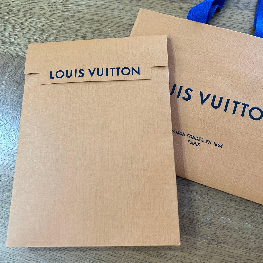 新品　ルイヴィトン バイザプール カイエクレマンス ノート