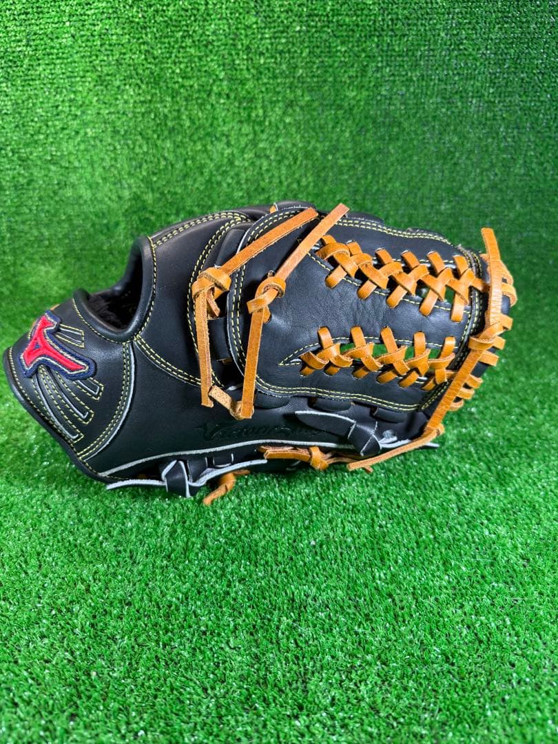 ミズノ　ビクトリーステージ　軟式　内野手