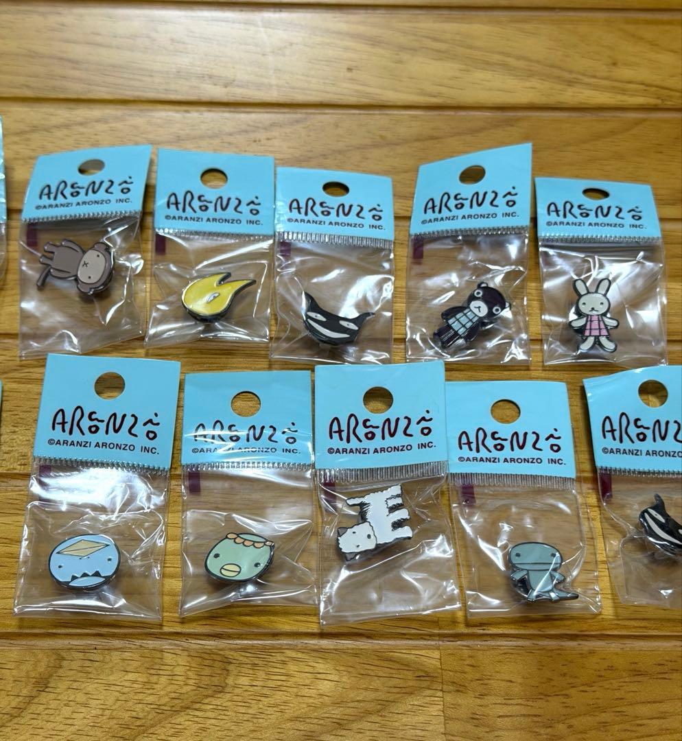 アランジアランゾ❤️カッパ　とかげ　他　計18種ピンバッジ　ピンズ