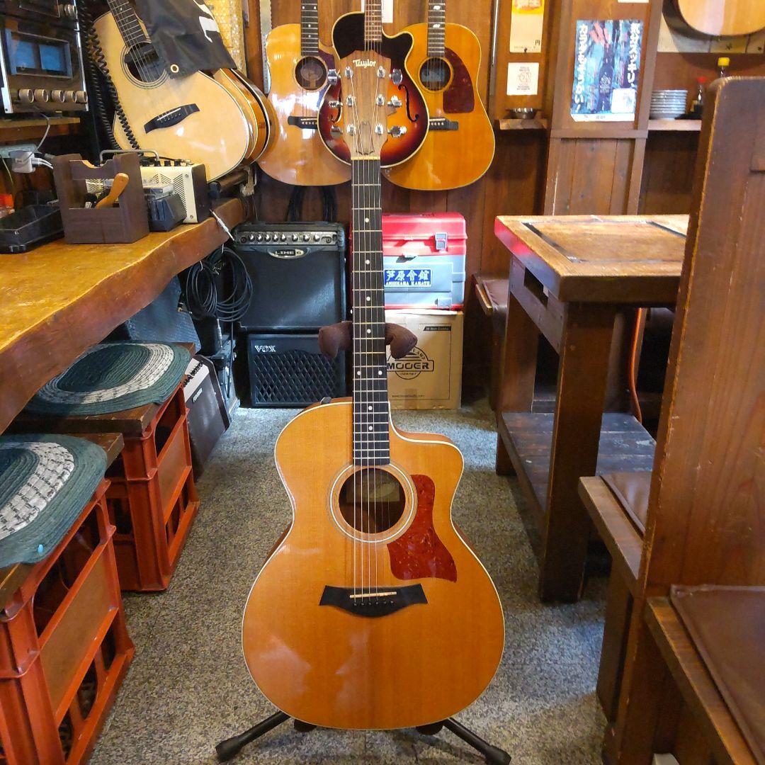 Taylor 214ce-G エレアコ （管理ワテ）