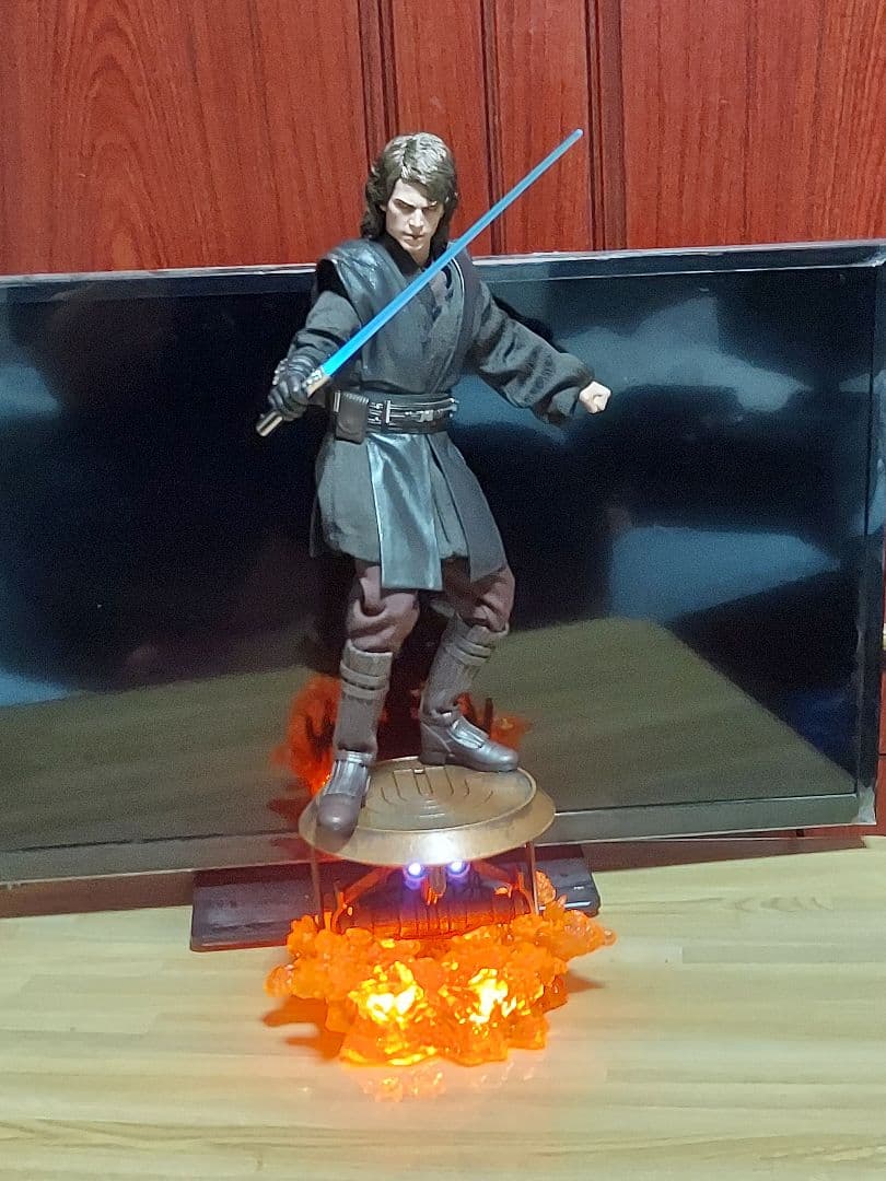 Hot Toys アナキン・スカイウォーカー フィギュア　２体セット