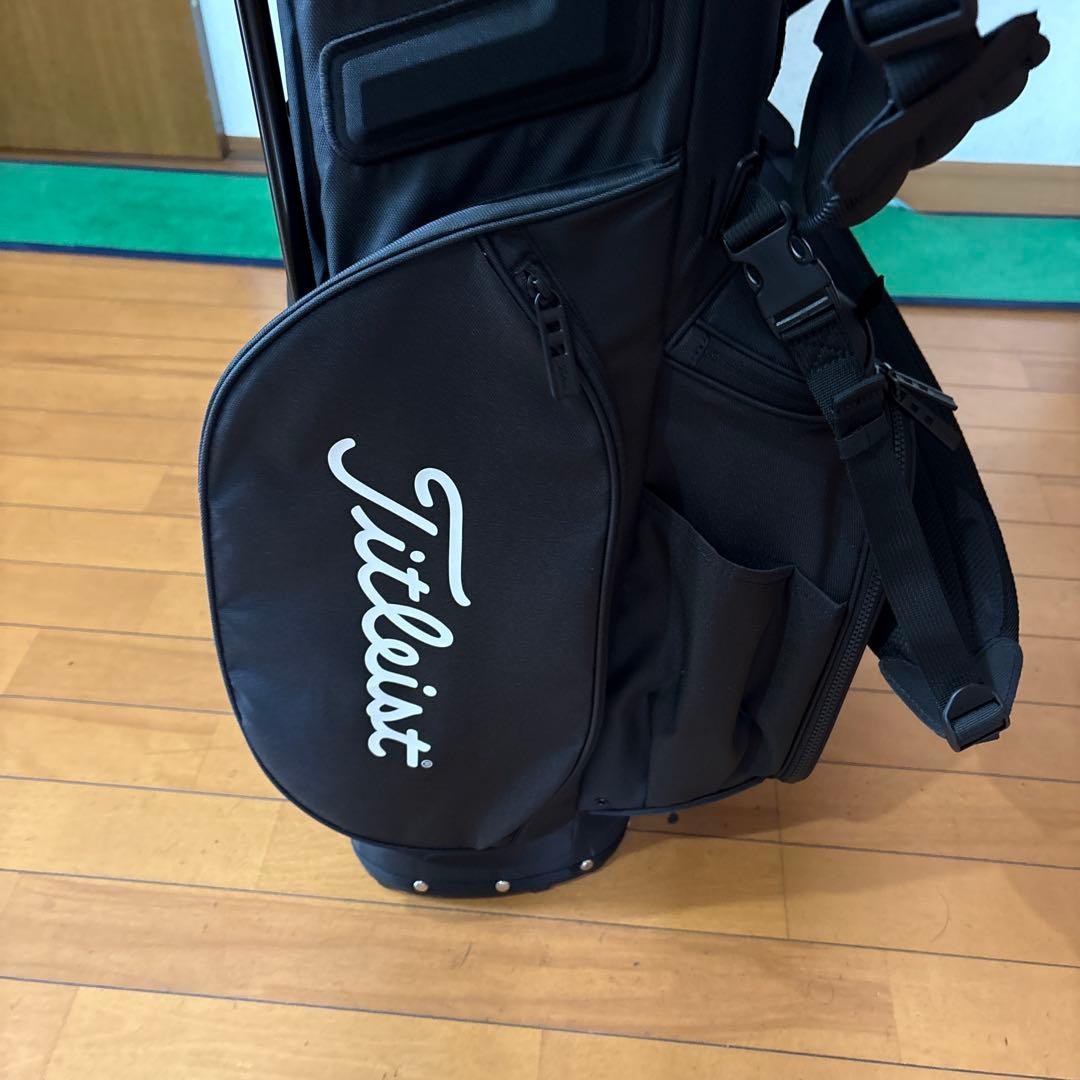 未使用に近　Titleist スタンドバッグ プレーヤーズ4 ブラック