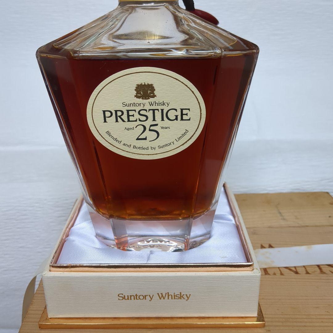 サントリー　プレステージ　 25 年　 ウイスキー　化粧箱入り　未開封