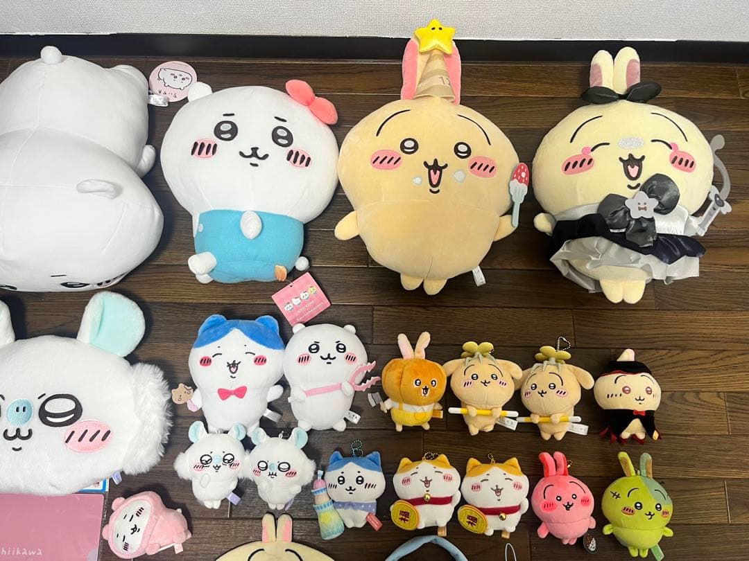 ちいかわ　chikawa まとめ売り　ぬいぐるみ　マスコット　手帳　ファィル