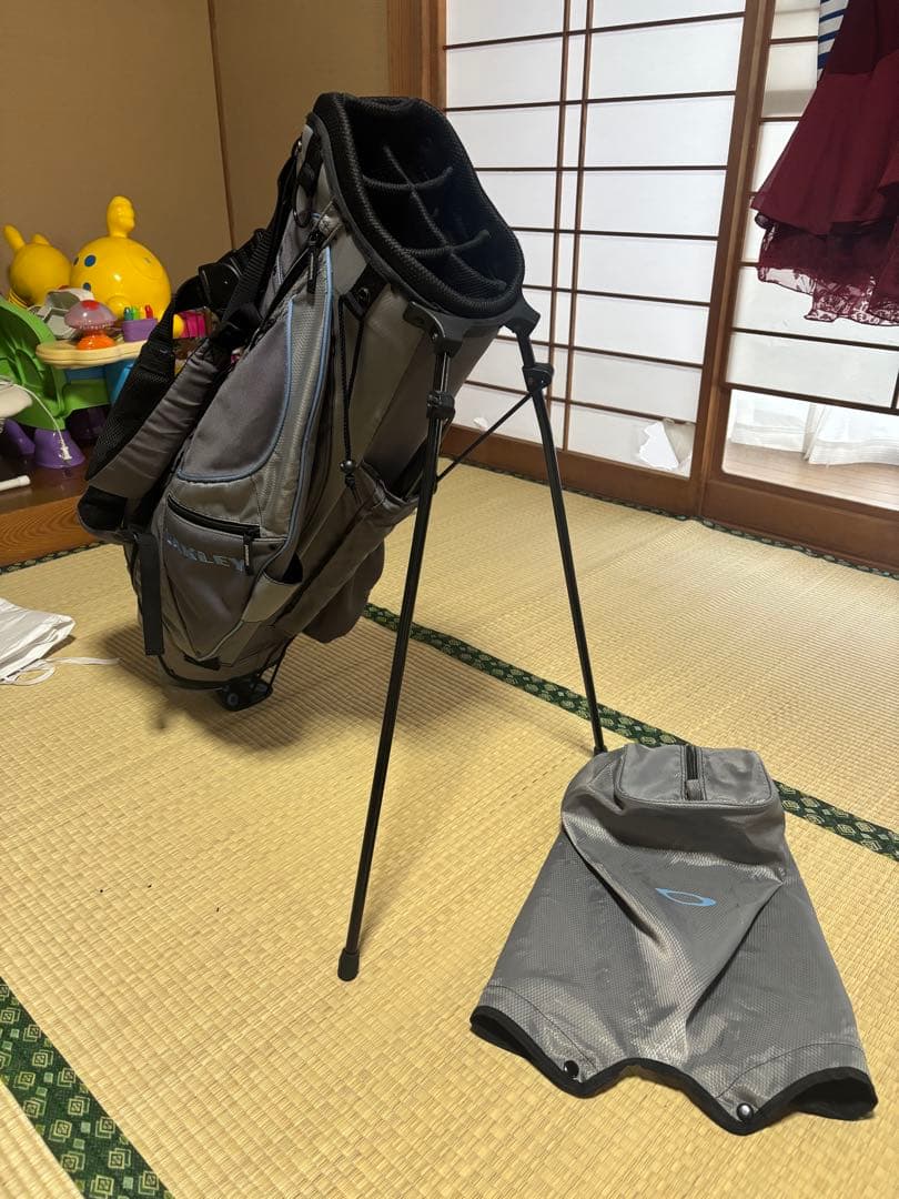 Oakley オークリー スタンド式キャディバッグ