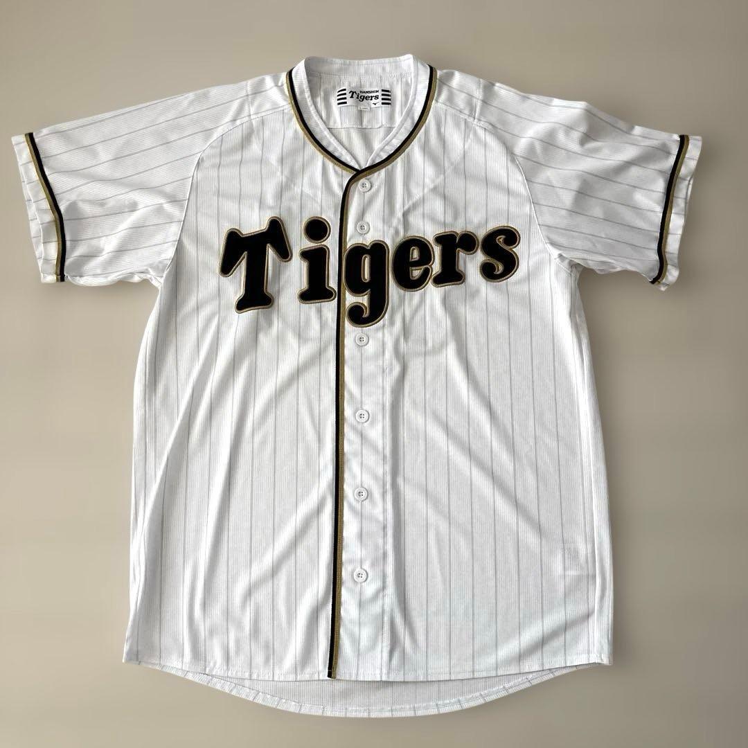 阪神タイガース　復刻レプリカユニフォームＬ（未使用に近い）&応援Ｔシャツセット