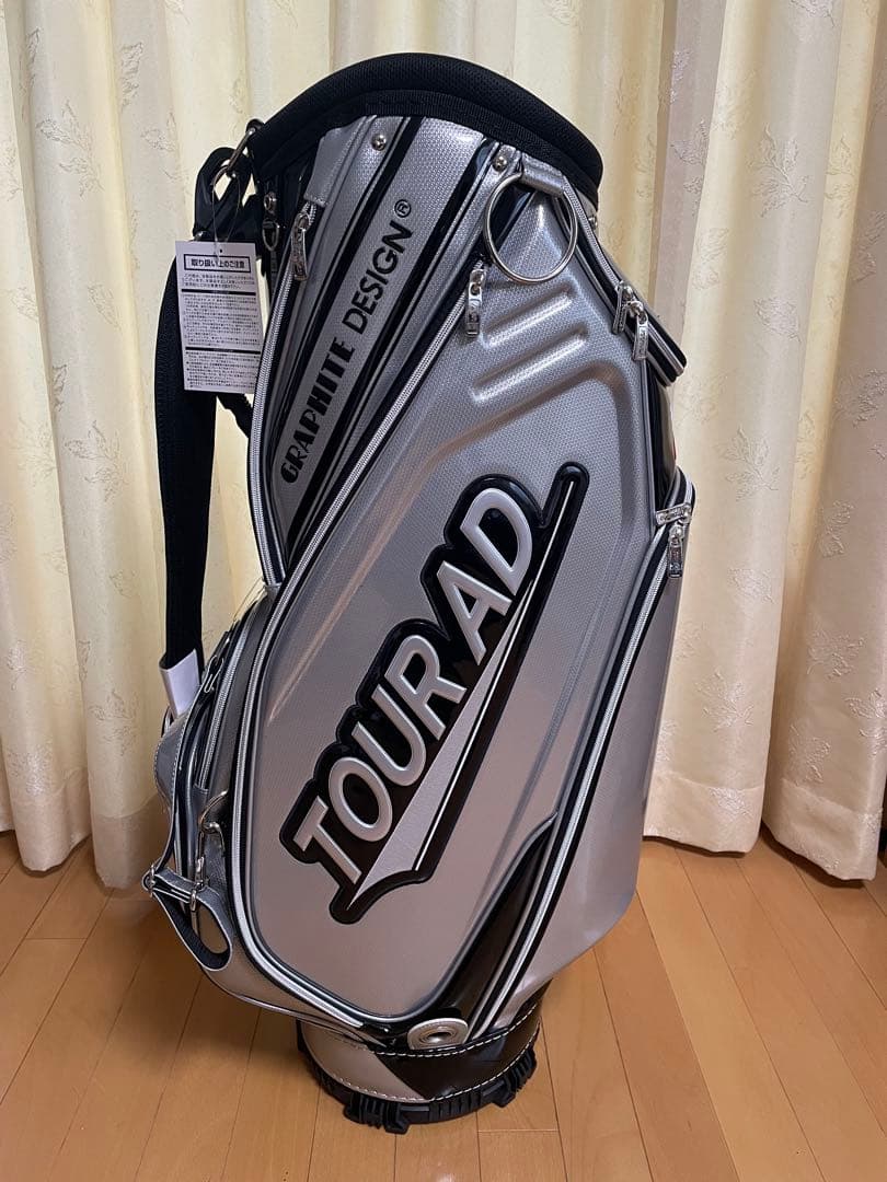 【新品】GRAPHITE DESIGN TOUR AD シルバー　キャディバッグ