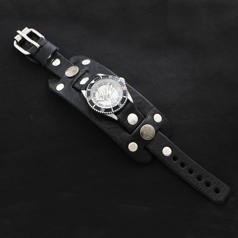 未開封 デジモンアドベンチャー オメガモン × レッドモンキー コラボ時計 黒