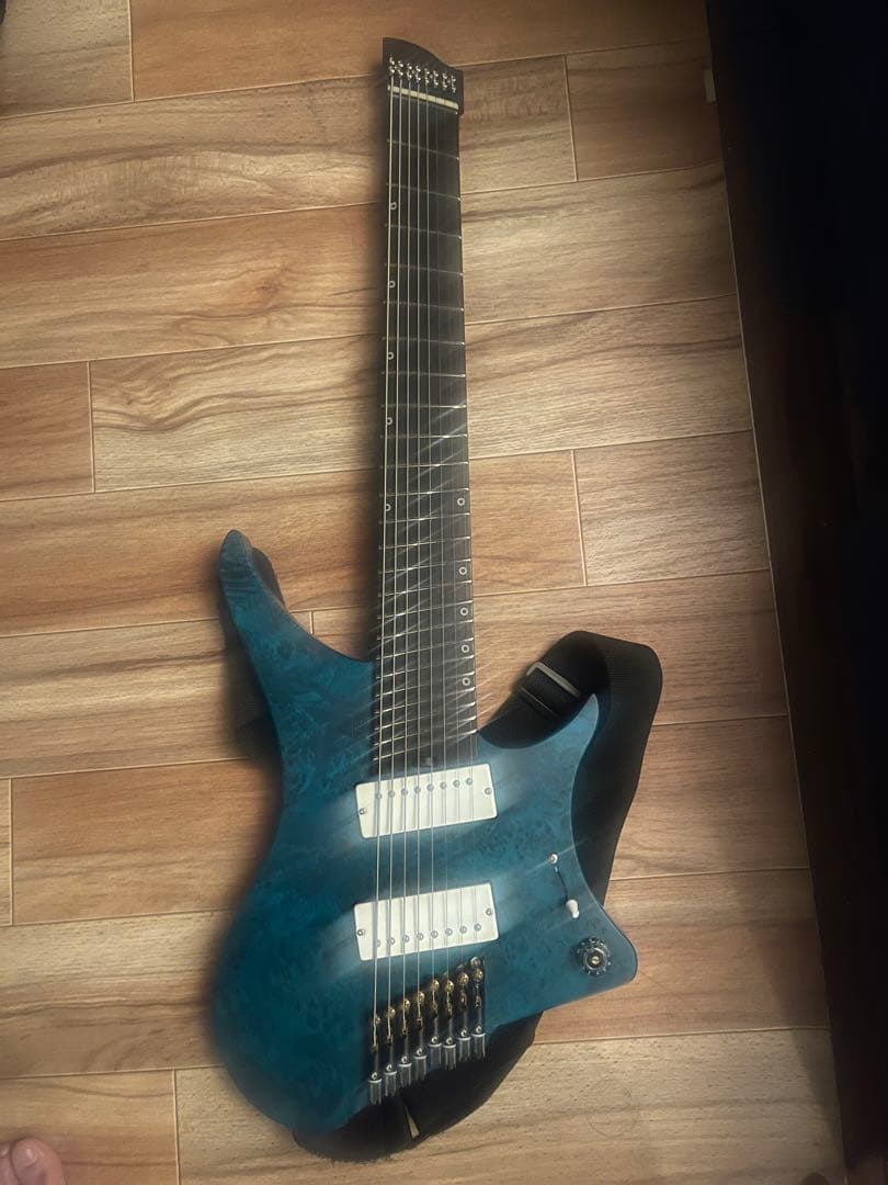 goc ヘッドレス8弦ギター