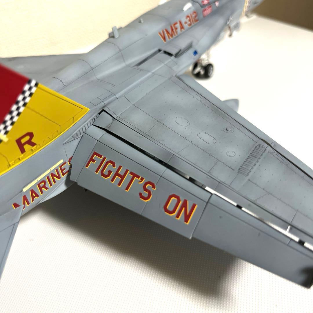 戦闘機プラモデル完成品1/48ハセガワF-18ホーネット